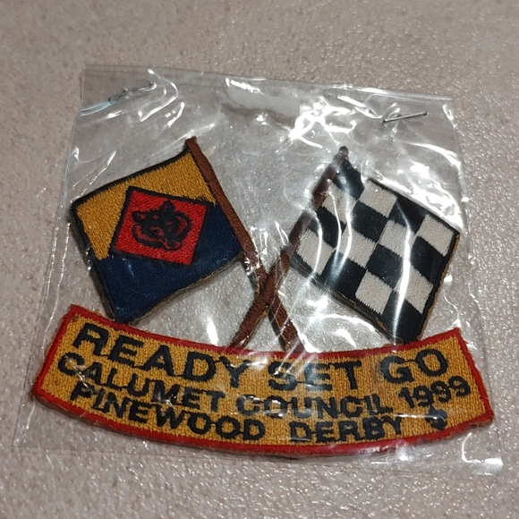 Vintage Pinewood Derby iron on patch a must-have for any Boy Scout embroidered - Picture 5 of 7